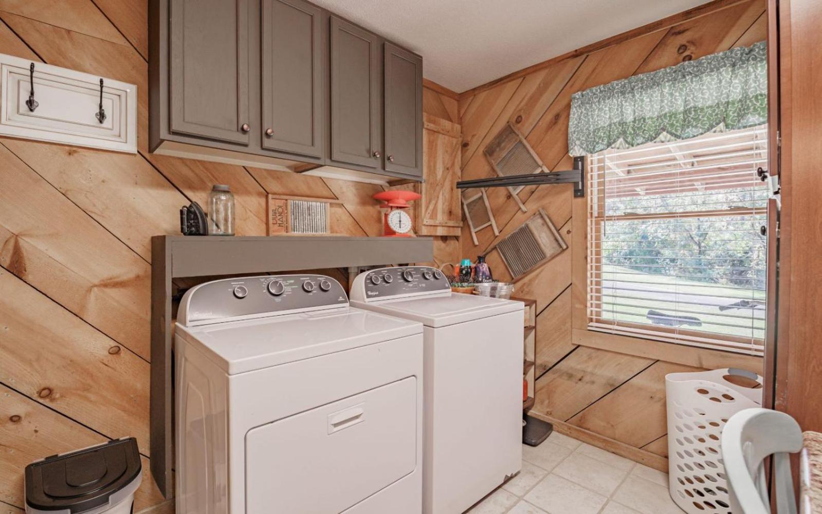 Wooded Bliss Hot Tub Single Level Cabin With No Steps Rocking Chairs And Wooded Views Пиджен-Фордж Экстерьер фото