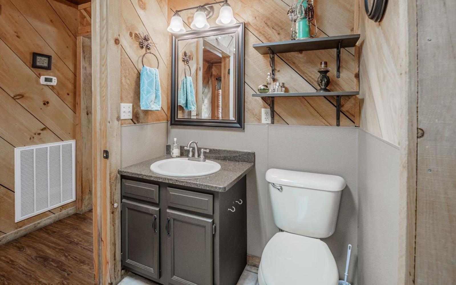 Wooded Bliss Hot Tub Single Level Cabin With No Steps Rocking Chairs And Wooded Views Пиджен-Фордж Экстерьер фото